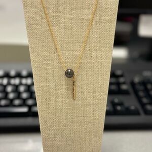 14k gold filled necklace with Tahitian pearl and bar pendant